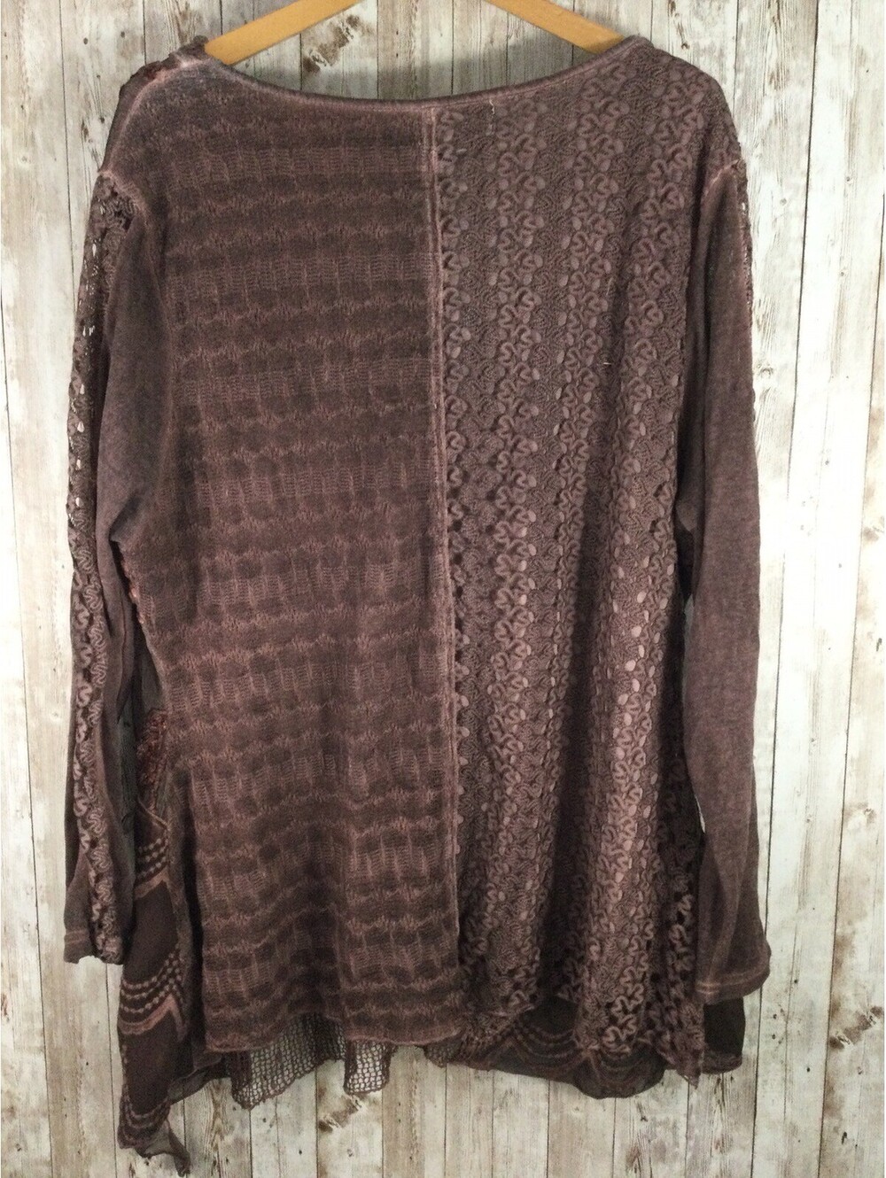 Simply couture (3XL) fits a 1 XL lace drape neck long sleeve cottage core top - Picture 4 of 6